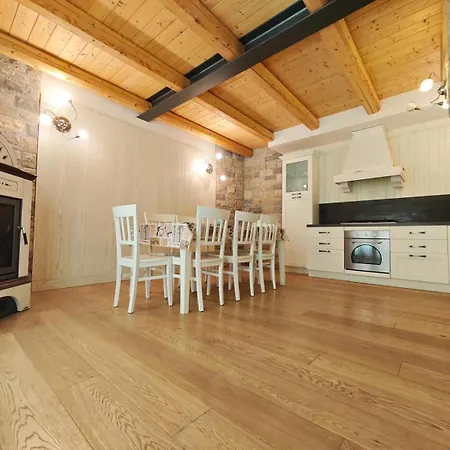 Vakantiehuis Moschel Ardesio