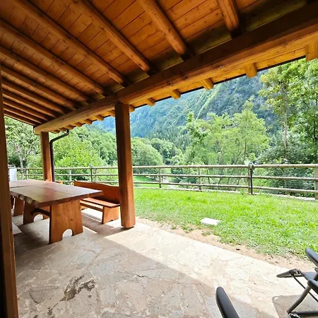 Vakantiehuis Moschel Ardesio